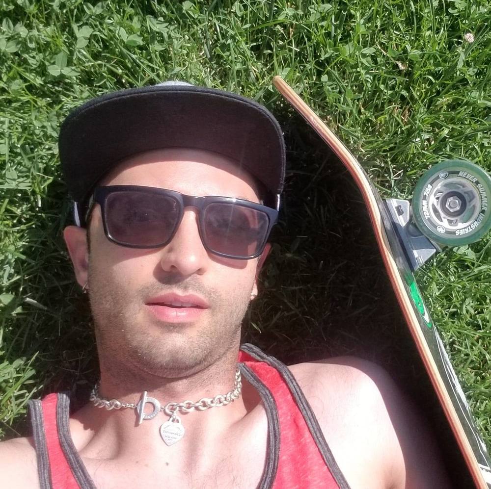 Meet your Posher, Charles